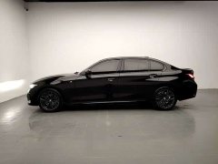 BMW 3 Series 325Li M Sport Midnight Edition Package - ფოტო 4