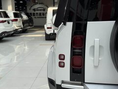 Land Rover Defender 2020 110 P400 Euro Spec - ფოტო 17