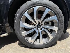 Land Rover Discovery Sport 249PS R-Dynamic SE Performance Technology Edition 5-Seater - ფოტო 17