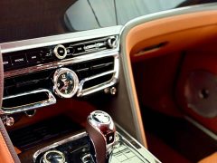 Bentley Flying Spur Plug-in Hybrid 2022 2.9T V6 - ფოტო 12