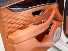 Bentley Flying Spur Plug-in Hybrid 2022 2.9T V6 - ფოტო 14