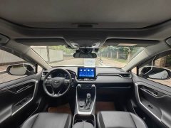 Toyota Venza 2020 Hybrid 2.5L E-CVT AWD Luxury - ფოტო 13