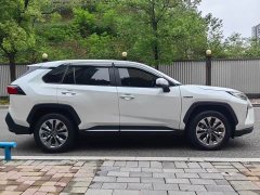 Toyota Venza 2020 Hybrid 2.5L E-CVT AWD Luxury - ფოტო 4