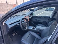 Tesla Model Y Rear-Wheel Drive - ფოტო 6