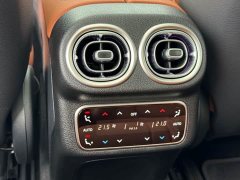 Mercedes-Benz GLC 300 L 4MATIC Dynamic 5-Seater - ფოტო 15