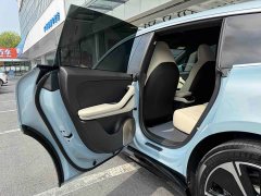NIO ET5T 75kWh Touring - ფოტო 19