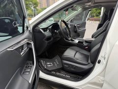 Toyota Venza Hybrid 2.5L E-CVT FWD Luxury - ფოტო 6