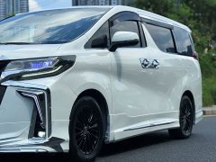 Toyota Vellfire 2020 Dual Motor 2.5L HV Premium Edition - ფოტო 10