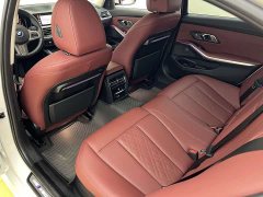 BMW 3 Series 325Li M Sport Package - ფოტო 14