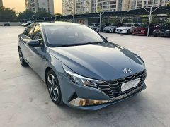 Hyundai Elantra 1.5L CVT Luxury - ფოტო 3