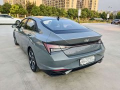 Hyundai Elantra 1.5L CVT Luxury - ფოტო 4