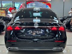 Mercedes-Benz E-Class E 300 L Fashion Edition - ფოტო 4