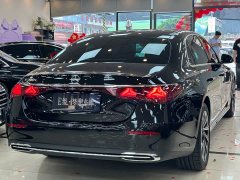Mercedes-Benz E-Class E 300 L Fashion Edition - ფოტო 5
