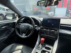 Toyota Avalon 2022 Hybrid 2.5L Luxury - ფოტო 9
