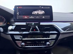 BMW 5 Series 525Li M Sport Package - ფოტო 15