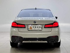 BMW 5 Series 525Li M Sport Package - ფოტო 4