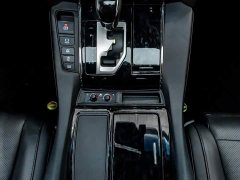 Toyota Vellfire Crown Twin Engine 2.5L HV Luxury Edition - ფოტო 19