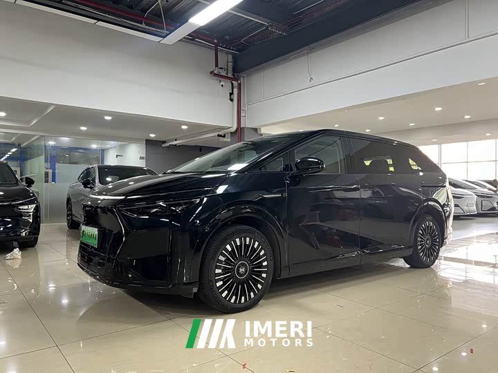 XPeng X9 2026 Extended Range 1602 Ultra - ავტომობილი ჩინეთიდან