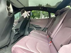 Xiaomi SU7 2024 Rear-Wheel Drive Standard Founder Edition - ფოტო 8