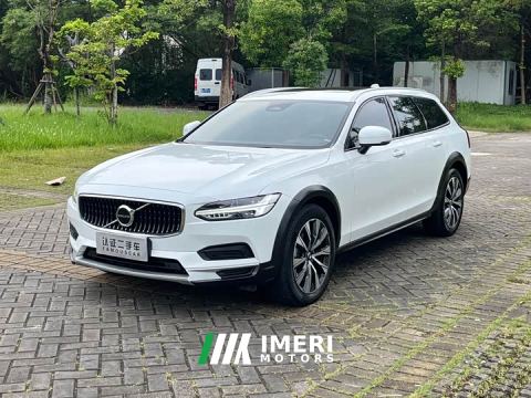 2022 Volvo V90 Cross Country B5 AWD Intelligent Remote Edition