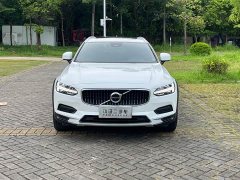 Volvo V90 Cross Country B5 AWD Intelligent Remote Edition - ფოტო 2