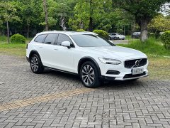 Volvo V90 Cross Country B5 AWD Intelligent Remote Edition - ფოტო 3