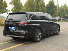 Toyota Sienna 2.5L Hybrid AWD Premium - ფოტო 7