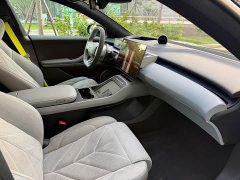 NIO ET5T 2025 Champion Commemorative Edition 75kWh Touring - ფოტო 11