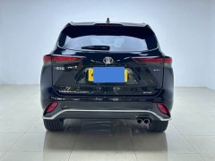 Toyota Crown Venza 2.5L HEV AWD Luxury - ფოტო 6