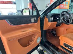 AITO Wenjie M9 Extended Range Ultra 52kWh 6-Seater with 192-Line LiDAR - ფოტო 7
