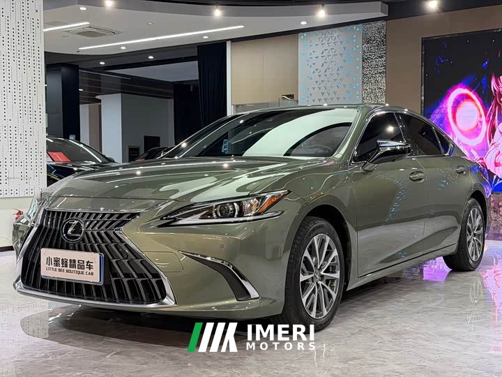 Lexus ES 200 Excellence Edition - ავტომობილი ჩინეთიდან