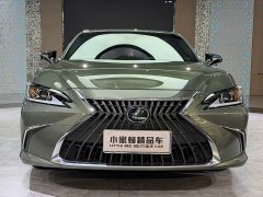 Lexus ES 200 Excellence Edition - ფოტო 2