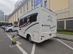 SAIC Maxus V80 Motorhome 2.0T Lifestyle RV with Transverse Bed - ფოტო 5