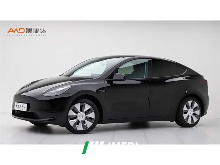 Tesla Model Y Facelift Rear-Wheel Drive