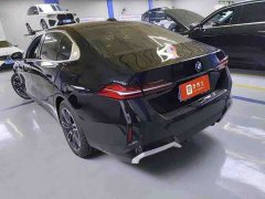 BMW 5 Series 530Li xDrive M Sport Package - ფოტო 4
