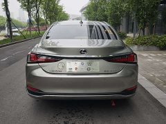 Lexus ES 200 Premium Edition - ფოტო 6
