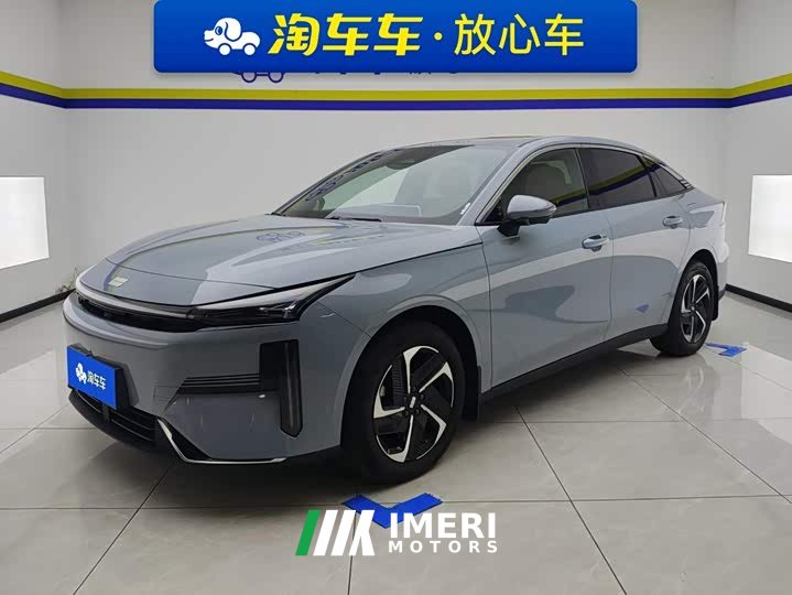 Geely Galaxy L6 EM-i 140km Explorer Edition