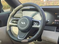Li Auto ONE Extended Range 6-Seater - ფოტო 10
