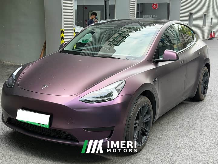 Tesla Model Y Facelift Rear-Wheel Drive