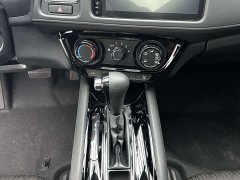 Honda Vezel 2020 1.5L CVT Pioneer Edition - ფოტო 13
