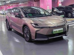 Toyota bZ3 616km Long Range Premium - ფოტო 7