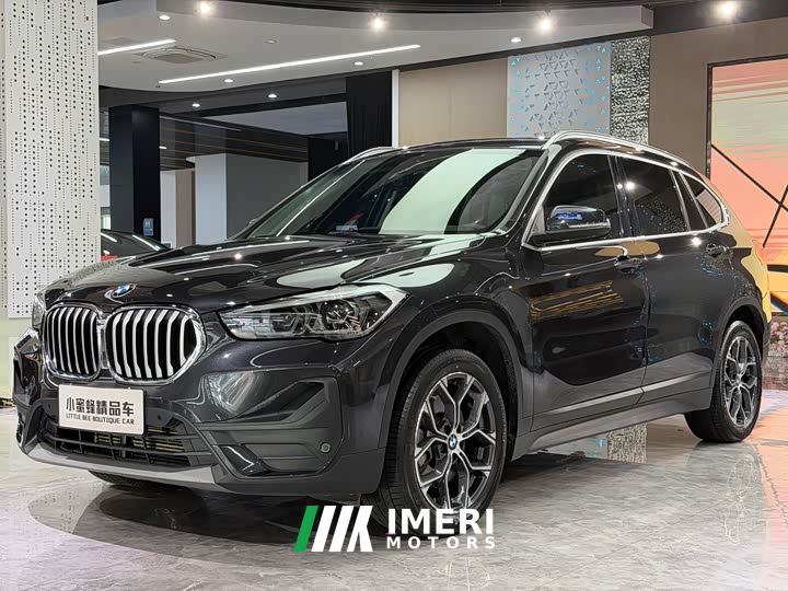 BMW X1 sDrive25Li Leading Edition