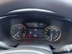 Cadillac XT5 2.0T FWD Luxury - ფოტო 15