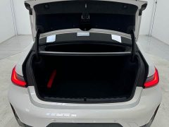 BMW 3 Series 320Li M Sport Package - ფოტო 16