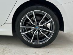 BMW 3 Series 320Li M Sport Package - ფოტო 18
