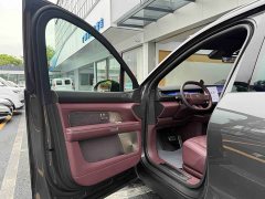 NIO ES8 2026 Six-Seat Executive Signature Edition - ფოტო 16