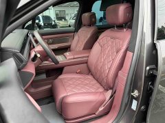 NIO ES8 2026 Six-Seat Executive Signature Edition - ფოტო 18