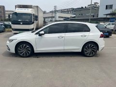 Volkswagen Golf 2023 280TSI DSG Pro - ფოტო 2