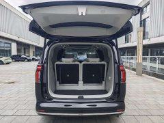 Volvo EM90 2025 Ultra Six-Seater - ფოტო 13