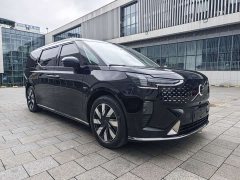 Volvo EM90 2025 Ultra Six-Seater - ფოტო 3
